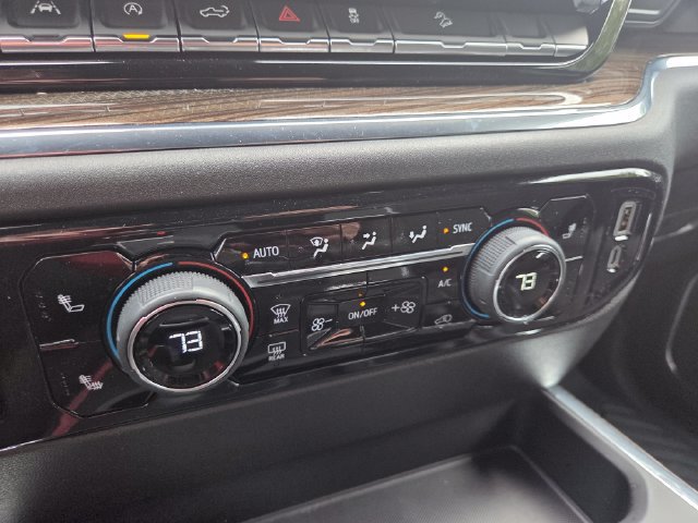 Used 2024 Chevrolet Silverado 1500 RST AWD/4WD image 17