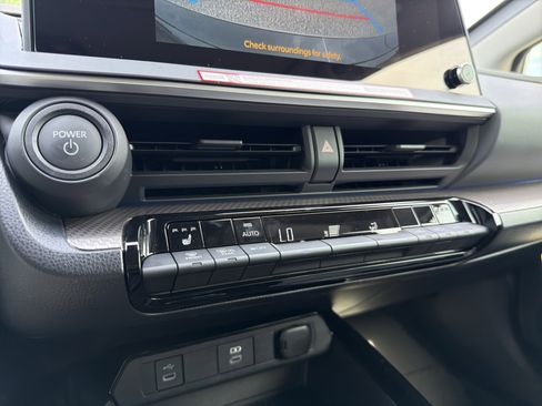 New 2026 Toyota Prius XLE FWD image 24