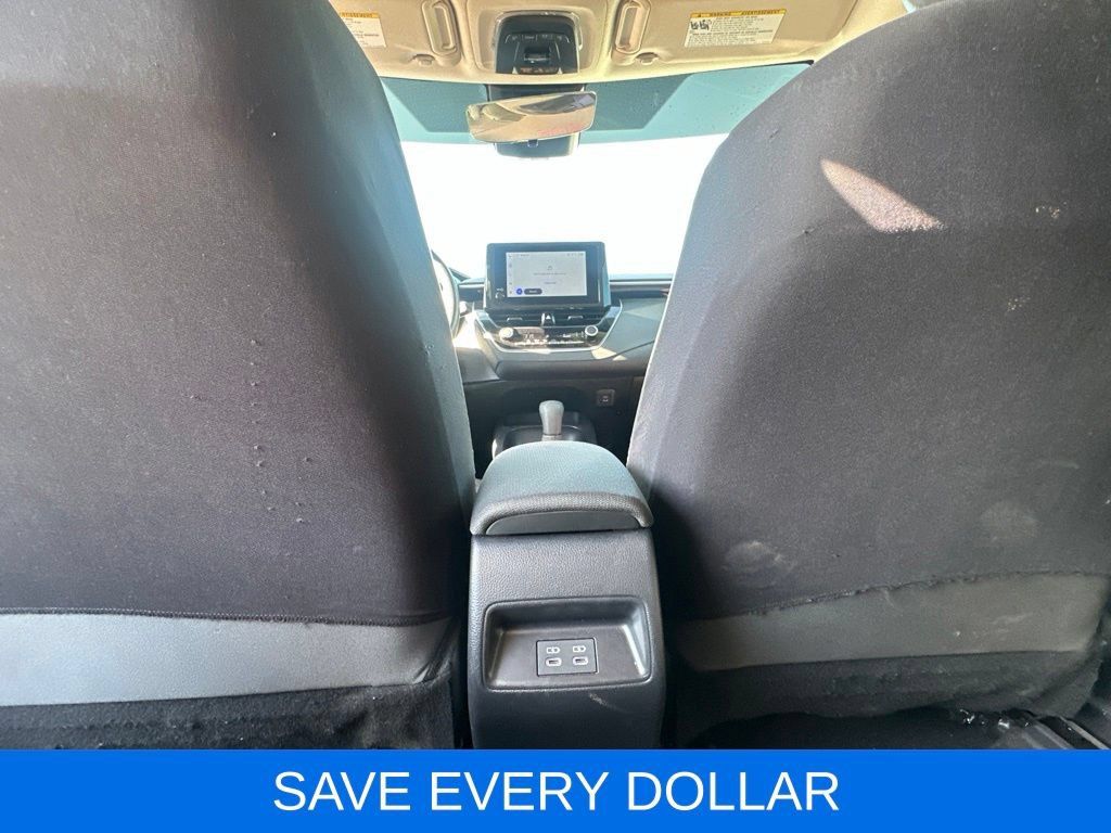Used 2026 Toyota Corolla LE FWD image 15