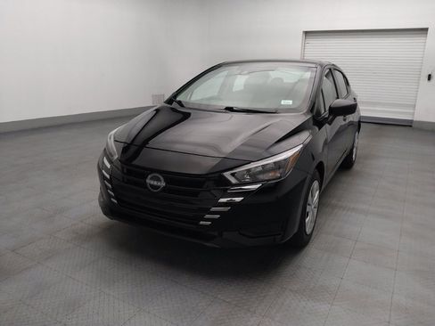 Used 2025 Nissan Versa S FWD image 15