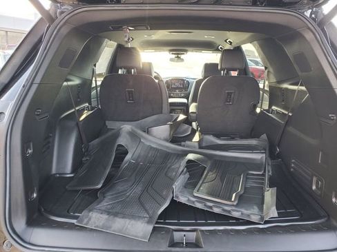 Certified 2023 Chevrolet Traverse LT w/ Midnight/Sport Edition image 10