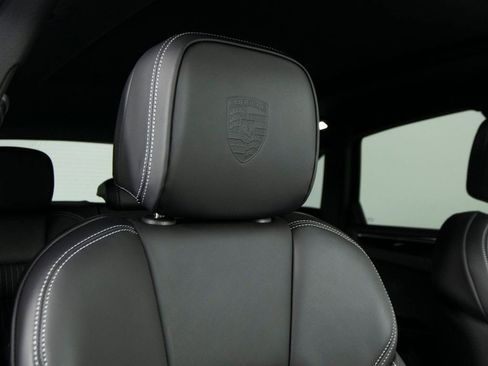 New 2026 Porsche Macan Turbo AWD/4WD image 35