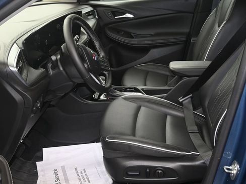 Used 2024 Buick Encore GX Avenir w/ Avenir Technology Package AWD/4WD image 10
