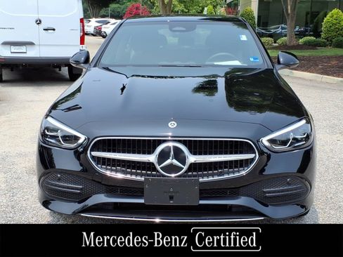 Used 2025 Mercedes-Benz C 300 4MATIC Sedan image 2