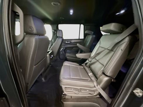 Used 2021 GMC Yukon XL Denali image 24