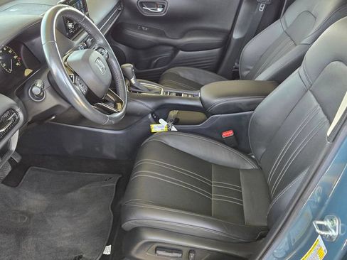Used 2024 Honda HR-V EX-L image 13