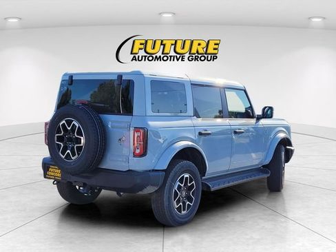 New 2026 Ford Bronco Outer Banks image 6