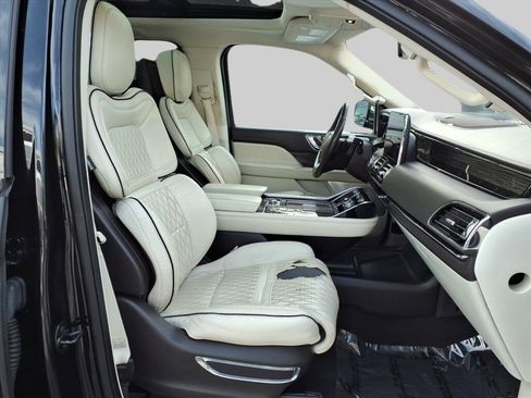 Used 2019 Lincoln Navigator L Black Label w/ Cargo Package image 21
