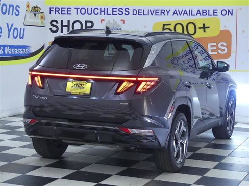 Used 2023 Hyundai Tucson Limited w/ Cargo Package AWD/4WD image 7