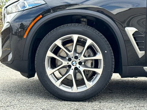 Certified 2025 BMW X5 xDrive40i image 6
