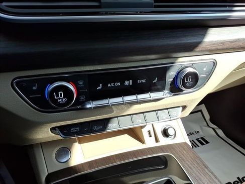 Used 2024 Audi Q5 2.0T Premium Plus image 20