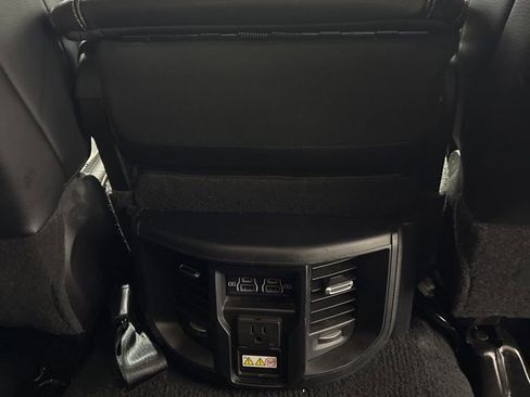 Used 2024 RAM 2500 Laramie w/ Safety Group AWD/4WD image 28