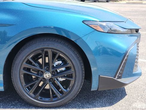 New 2026 Toyota Camry SE image 3