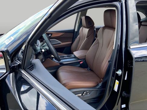 Used 2026 Acura MDX FWD w/ Technology Package image 8