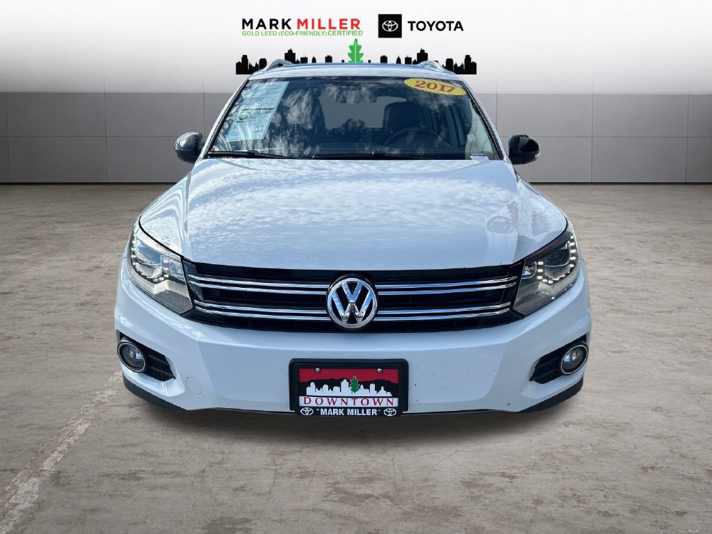 Used 2017 Volkswagen Tiguan Sport AWD/4WD image 12