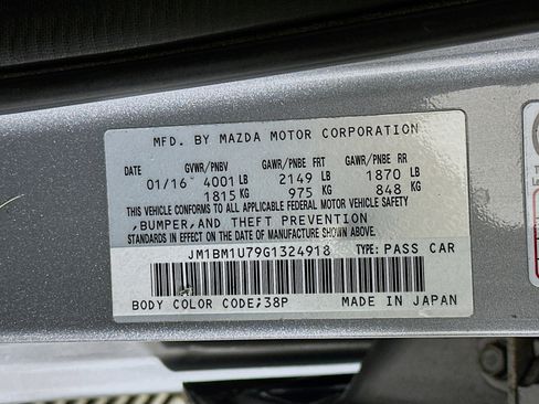 Used 2016 MAZDA MAZDA3 i Sport w/ Preferred Equipment Package image 12