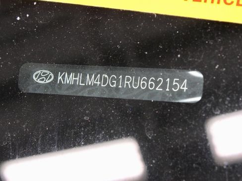 Used 2024 Hyundai Elantra SEL FWD image 36