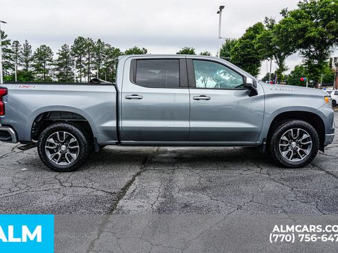Used 2023 Chevrolet Silverado 1500 LT AWD/4WD image 11