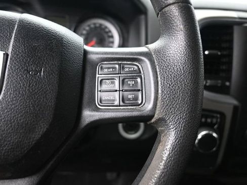 Used 2020 RAM 1500 Classic SLT RWD image 14