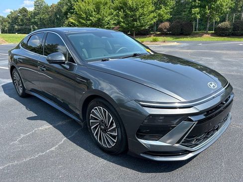 Used 2024 Hyundai Sonata Limited FWD image 18