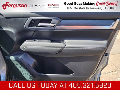 New 2027 GMC Terrain Elevation w/ Elevation Premium Package FWD image 36