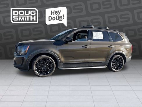 Used 2021 Kia Telluride SX w/ SX Prestige Package image 1