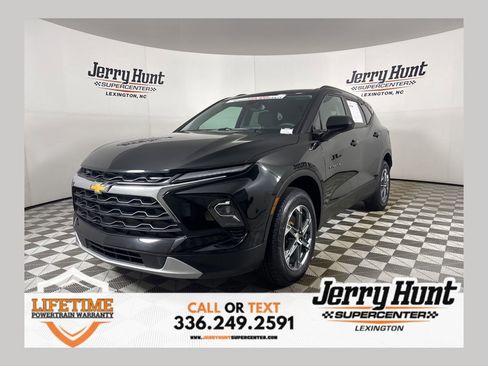 Used 2024 Chevrolet Blazer LT w/ Convenience Package image 1