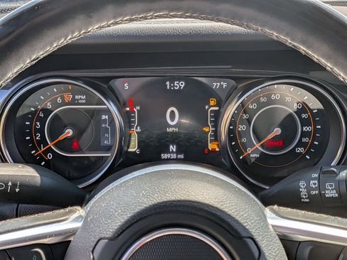 Used 2021 Jeep Wrangler Unlimited Sahara image 22