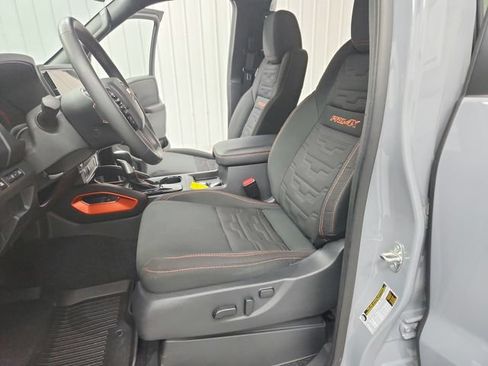 Used 2025 Nissan Frontier PRO-4X w/ Interior Protection Package AWD/4WD image 20