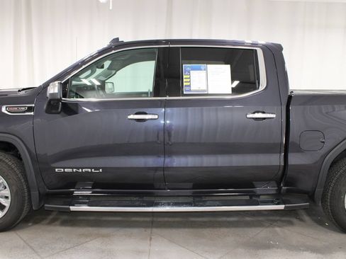 Used 2024 GMC Sierra 1500 Denali AWD/4WD image 6