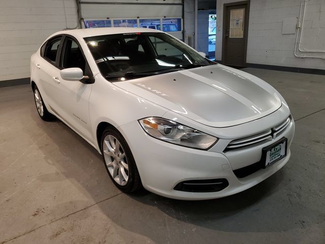 Used 2013 Dodge Dart SXT w/ Popular Equipment Group FWD image 9