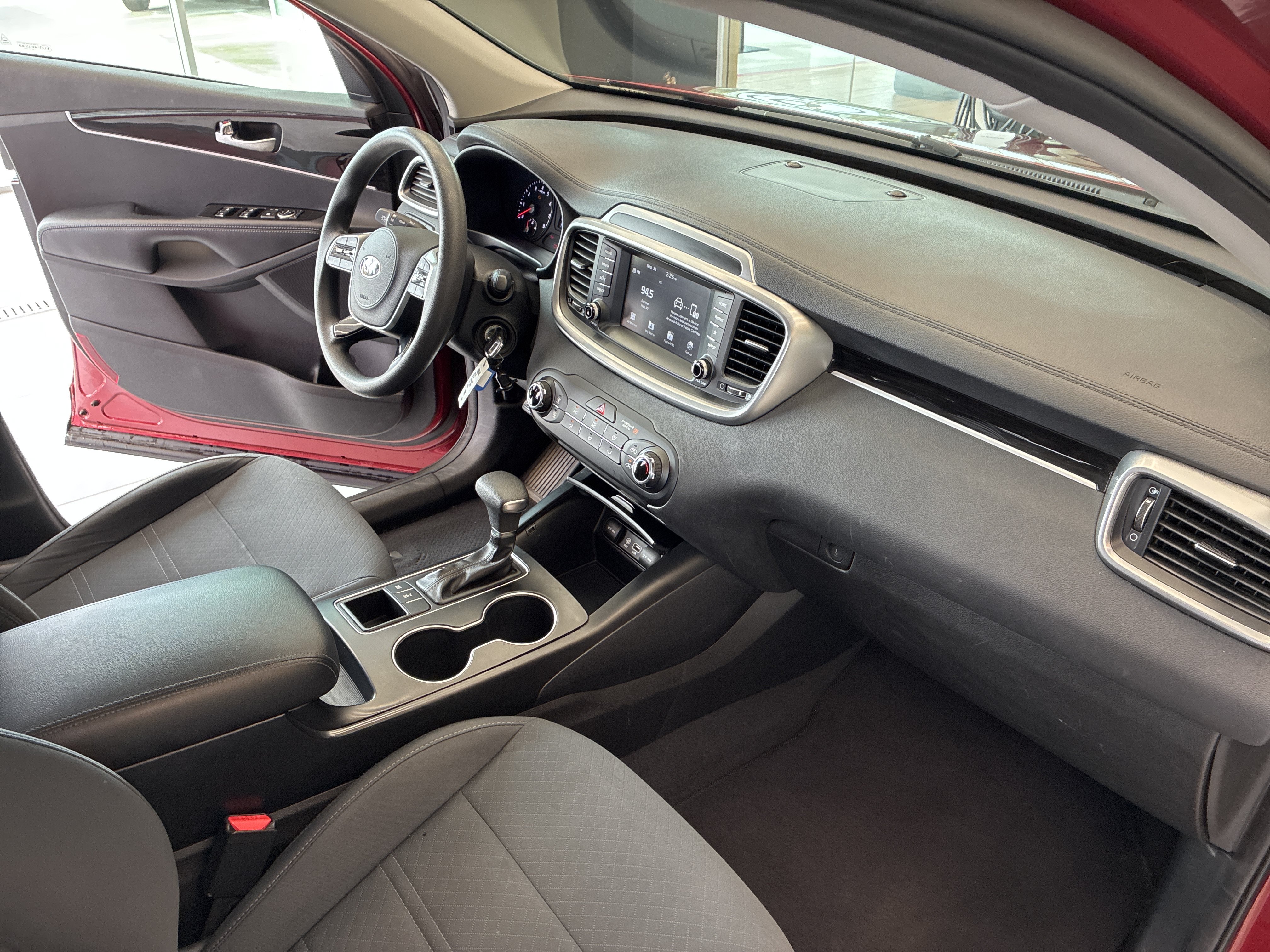 Used 2019 Kia Sorento AWD image 18