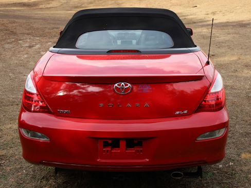 Used 2007 Toyota Solara SLE image 4