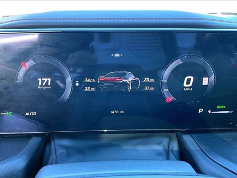 Used 2024 Dodge Charger R/T w/ Plus Group image 13