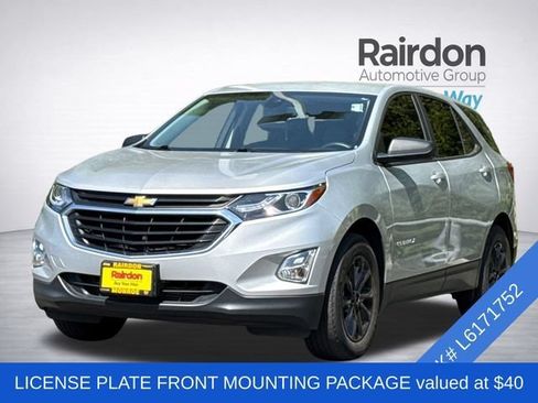 Used 2020 Chevrolet Equinox LS w/ LS Convenience Package FWD image 3