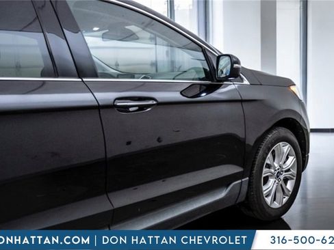 Used 2022 Ford Edge Titanium image 38