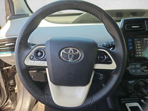 Used 2016 Toyota Prius Three FWD image 13