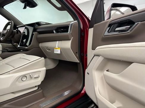 New 2026 GMC Yukon Denali w/ Denali Reserve Package image 38