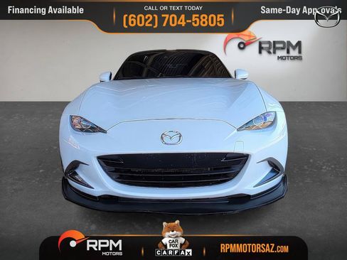 Used 2019 MAZDA MX-5 Miata Grand Touring RWD image 2