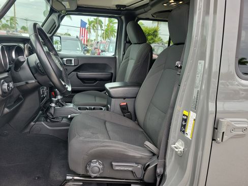 Used 2020 Jeep Wrangler Unlimited Sport AWD/4WD image 10