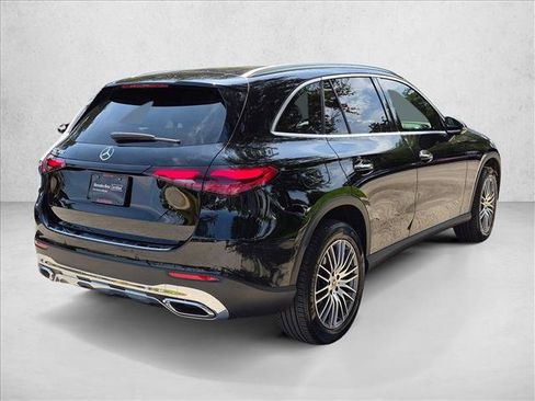 Used 2026 Mercedes-Benz GLC 300 image 5
