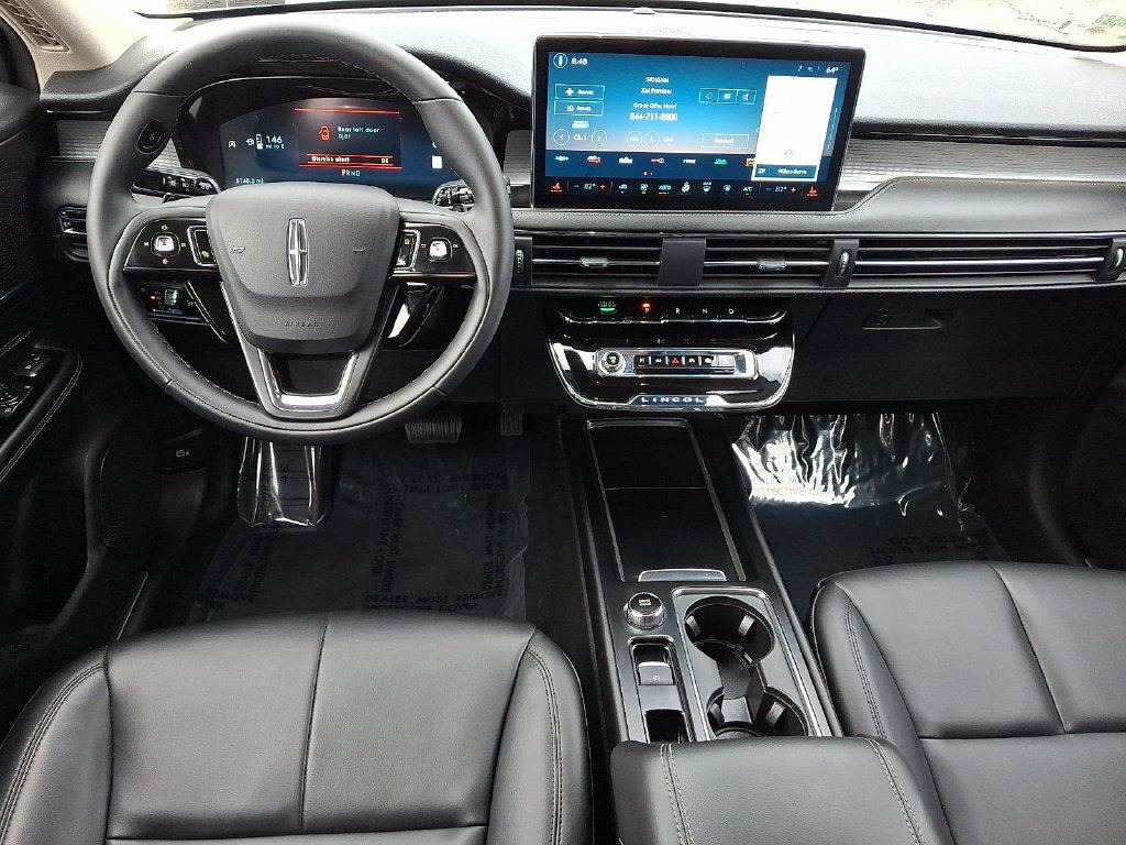 Certified 2024 Lincoln Corsair AWD image 11