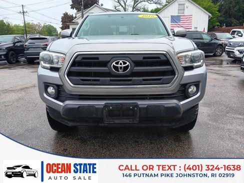 Used 2016 Toyota Tacoma SR image 8