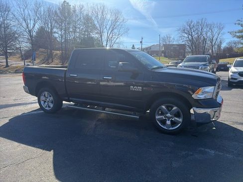Used 2017 RAM 1500 Big Horn image 4