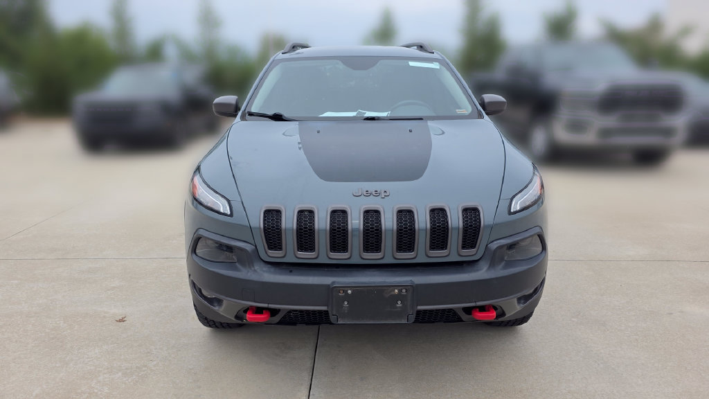 Used 2014 Jeep Cherokee Trailhawk w/ Comfort/Convenience Group AWD/4WD image 8