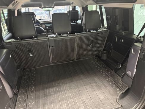 Used 2020 Land Rover Defender 110 HSE AWD/4WD image 15