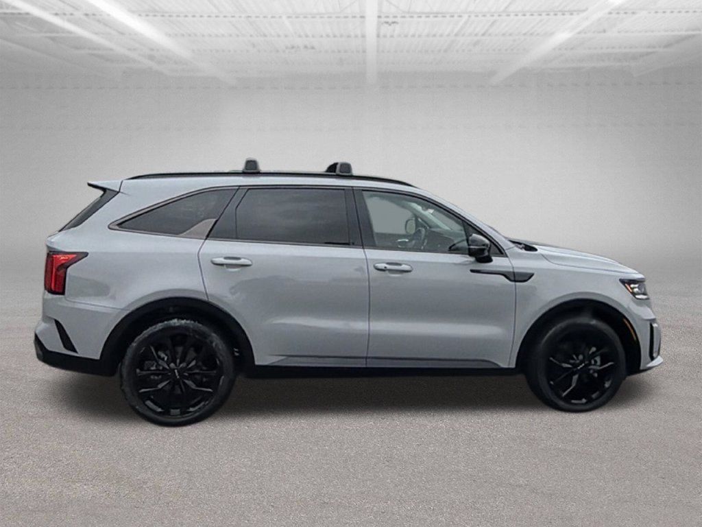 Used 2022 Kia Sorento SX FWD image 12