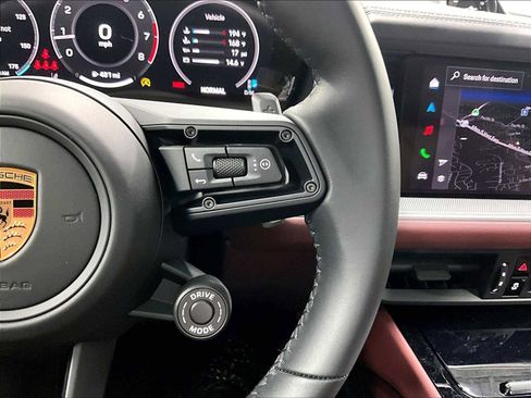 New 2026 Porsche Cayenne image 20