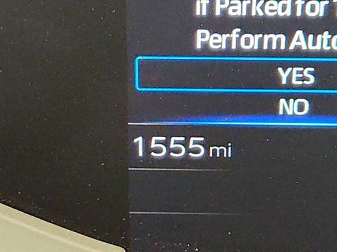 Used 2024 Toyota Prius Prime Premium w/ Advanced Technology Package image 15