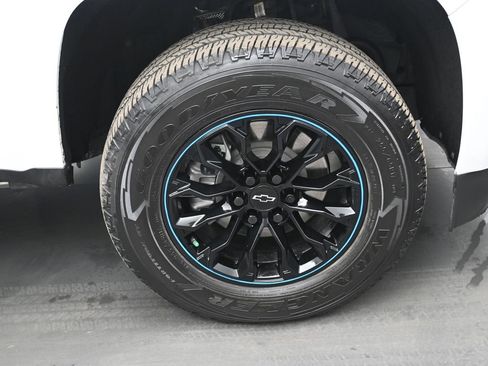 Used 2022 Chevrolet Colorado LT w/ LT Convenience Package image 36